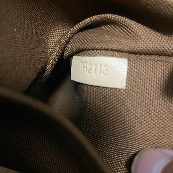 100% authentic Louis Vuitton Palermo PM - Picture 5 of 8